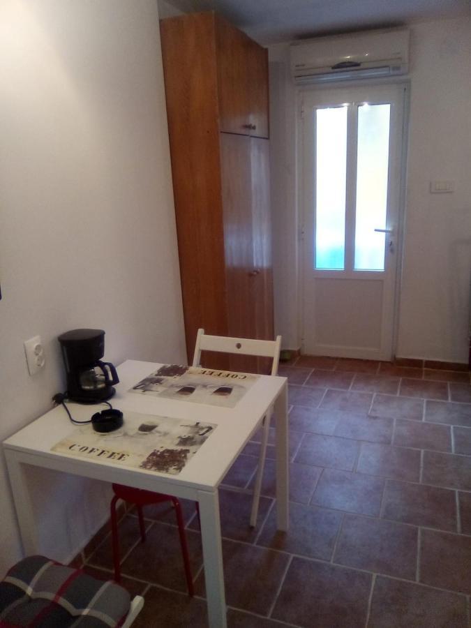 Appartamento Marinja Studio Žuljana Esterno foto